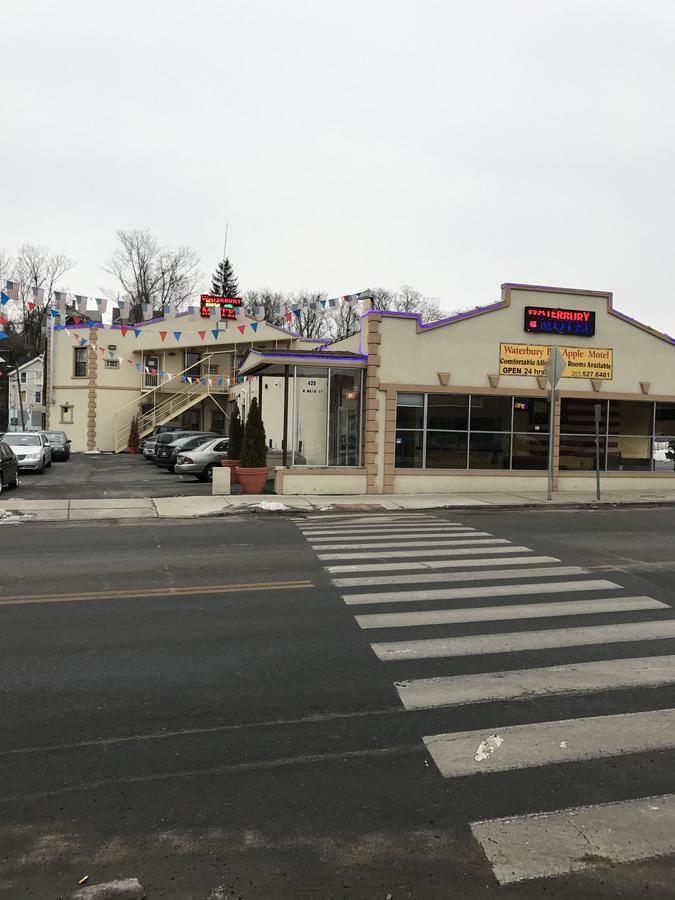 Waterbury Big Apple Motel Esterno foto